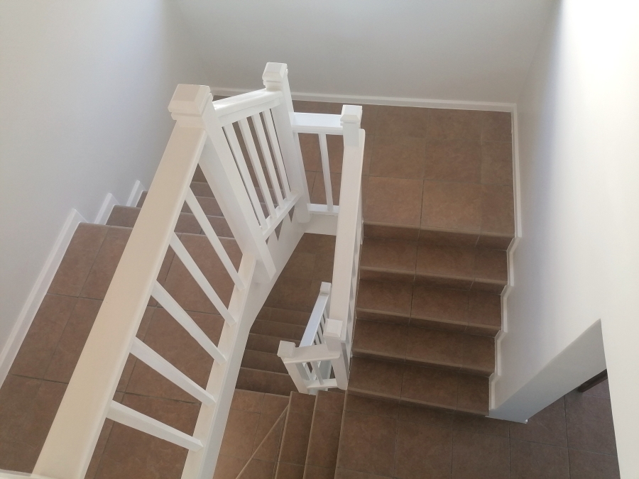 To Let 4 Bedroom Property for Rent in Glencairn Heights Western Cape